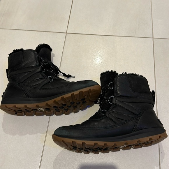 Sorel women insulated boot leather size 8.5 - Picture 1 of 6